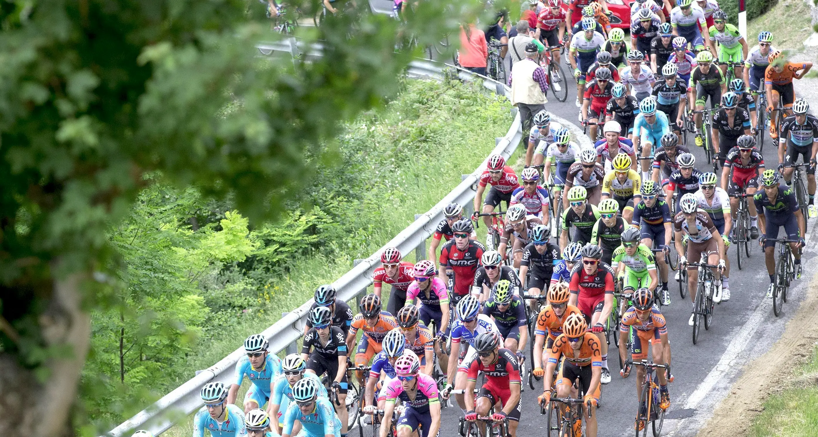 Il Giro d'Italia domani in Trentino Orari e strade: tutto quello che c'è da sapere