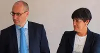 Duello Pd-Rossi sulle poltrone