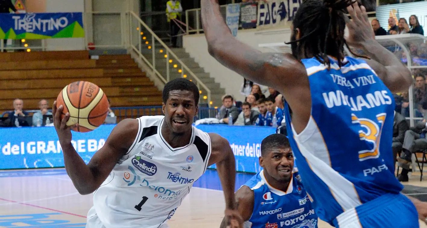 Magnate russo si compra la gloriosa Pallacanestro Cantù