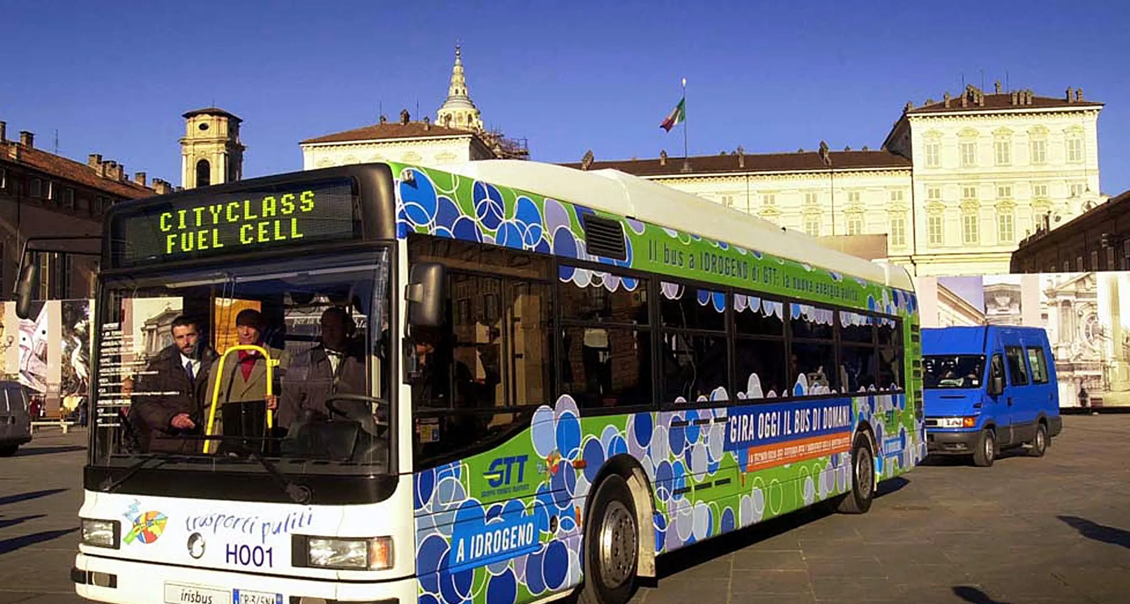 Pacher lancia l'idrogeno «Sì alla mobilità alternativa»
