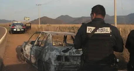 Messico, 43 morti in scontro tra polizia e narcos