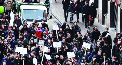 Assemblea contro Casa Pound: «Andatevene»