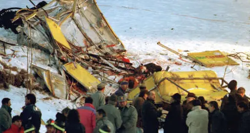 Cermis, 3 febbraio '98, ore 15.13: un aereo USA trancia i cavi della funivia