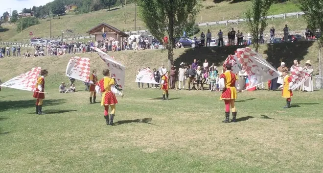 Pinè rivive la storia con 500 rievocatori