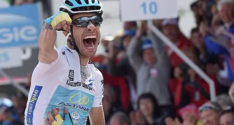 Aru vince a Cervinia e torna secondo