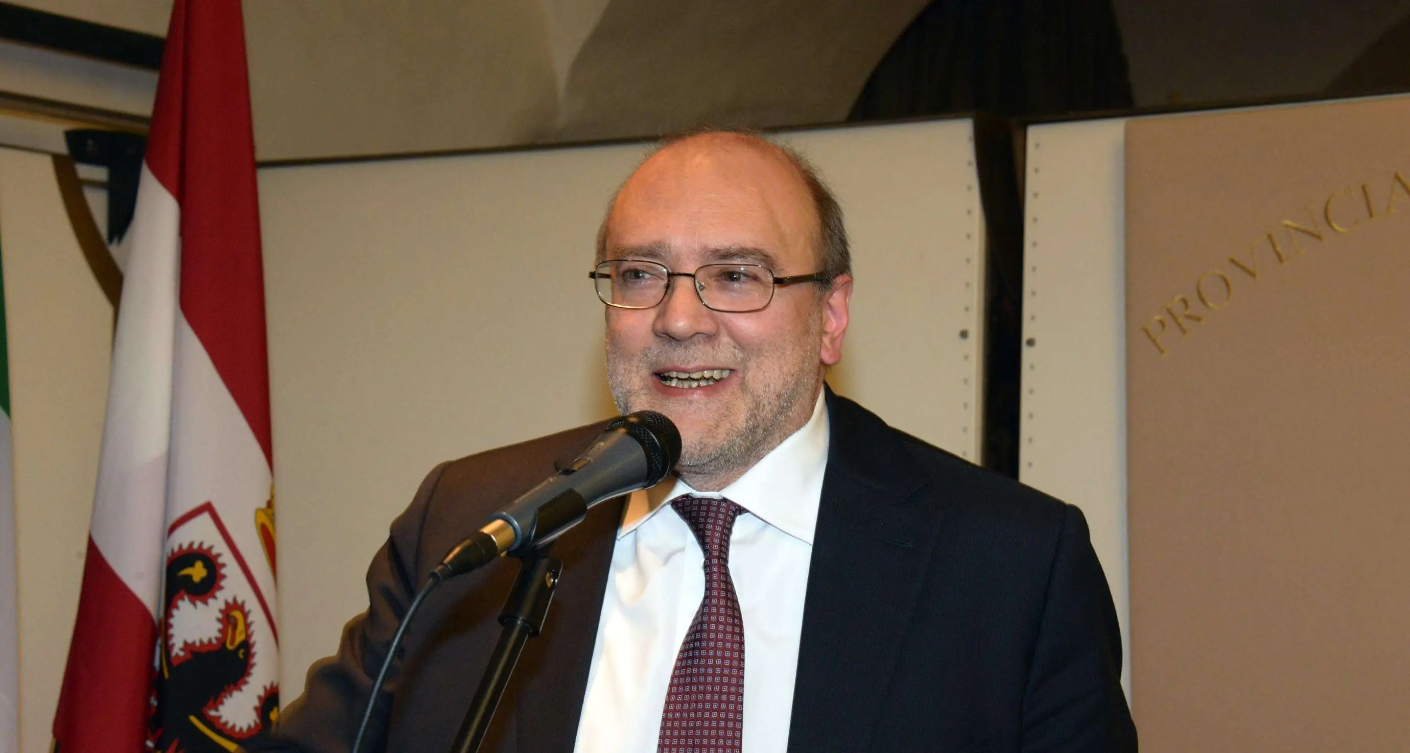 Dellai e Grisenti, è scontro totale