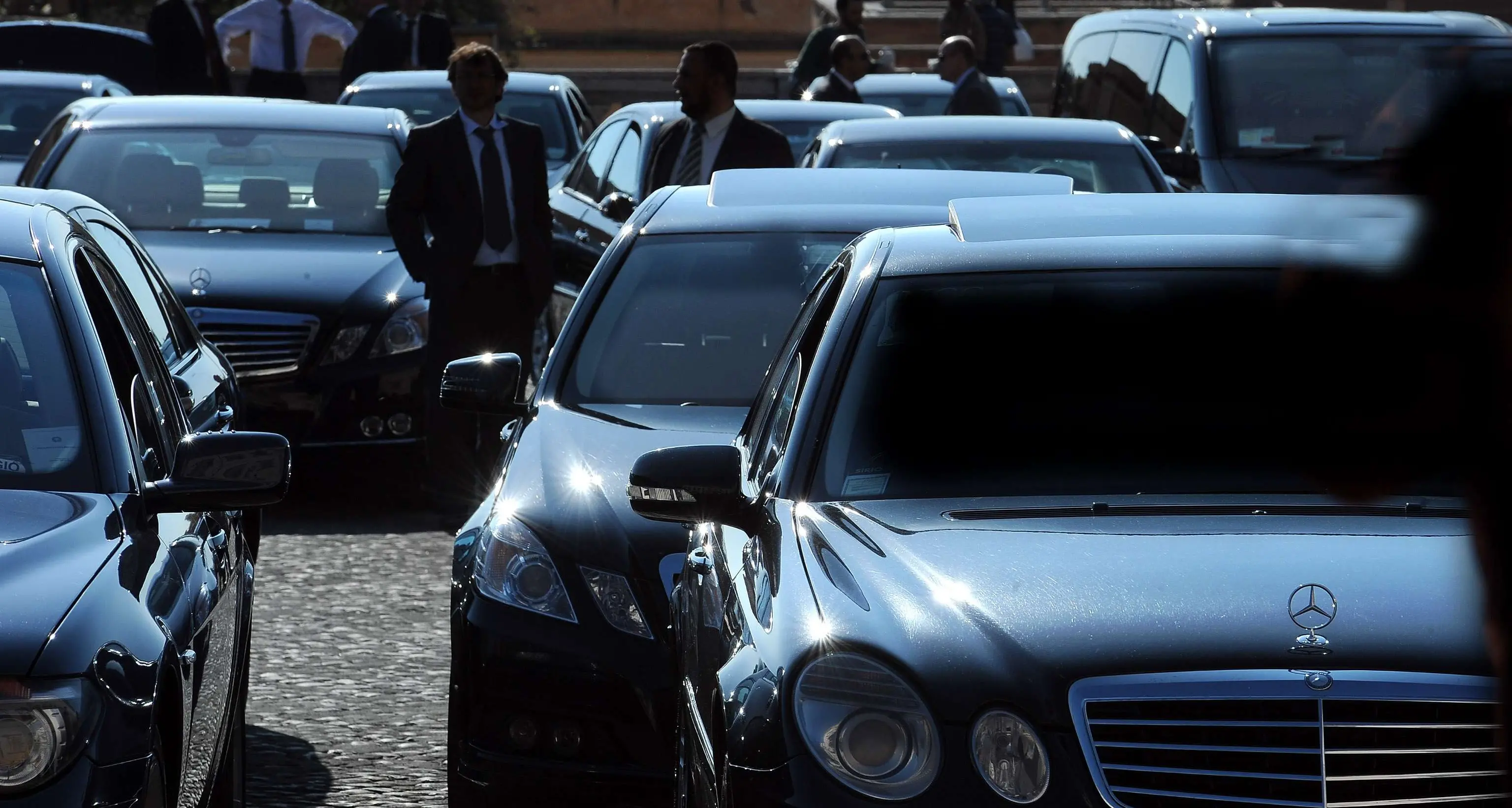 Auto blu, in Regione c'è chi ne ha due