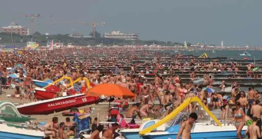 Pagano per la casa al mare ma a Jesolo non trovano nulla