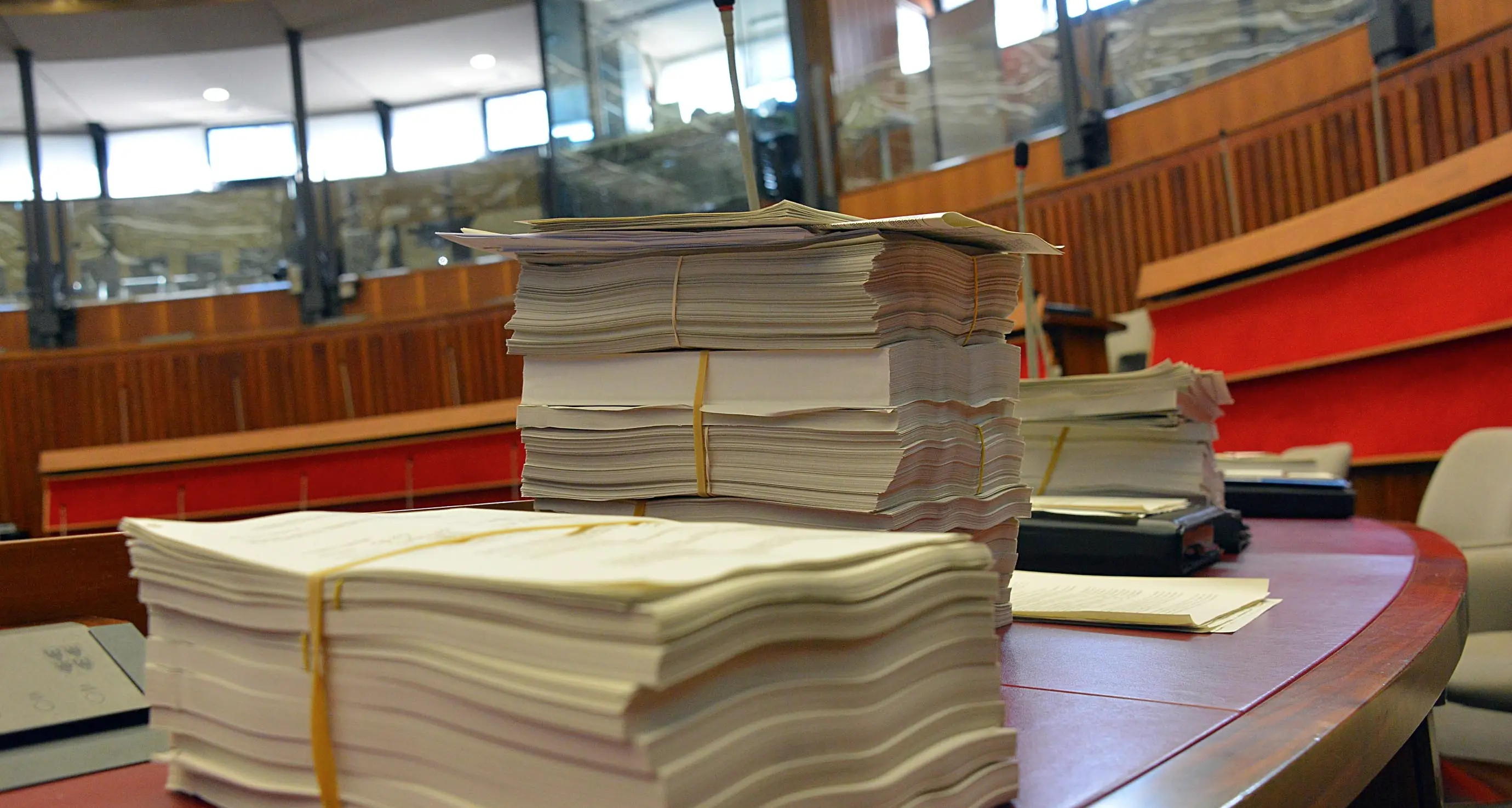 Dai vitalizi 1,2 milioni di euro di aiuti alle famiglie in difficoltà