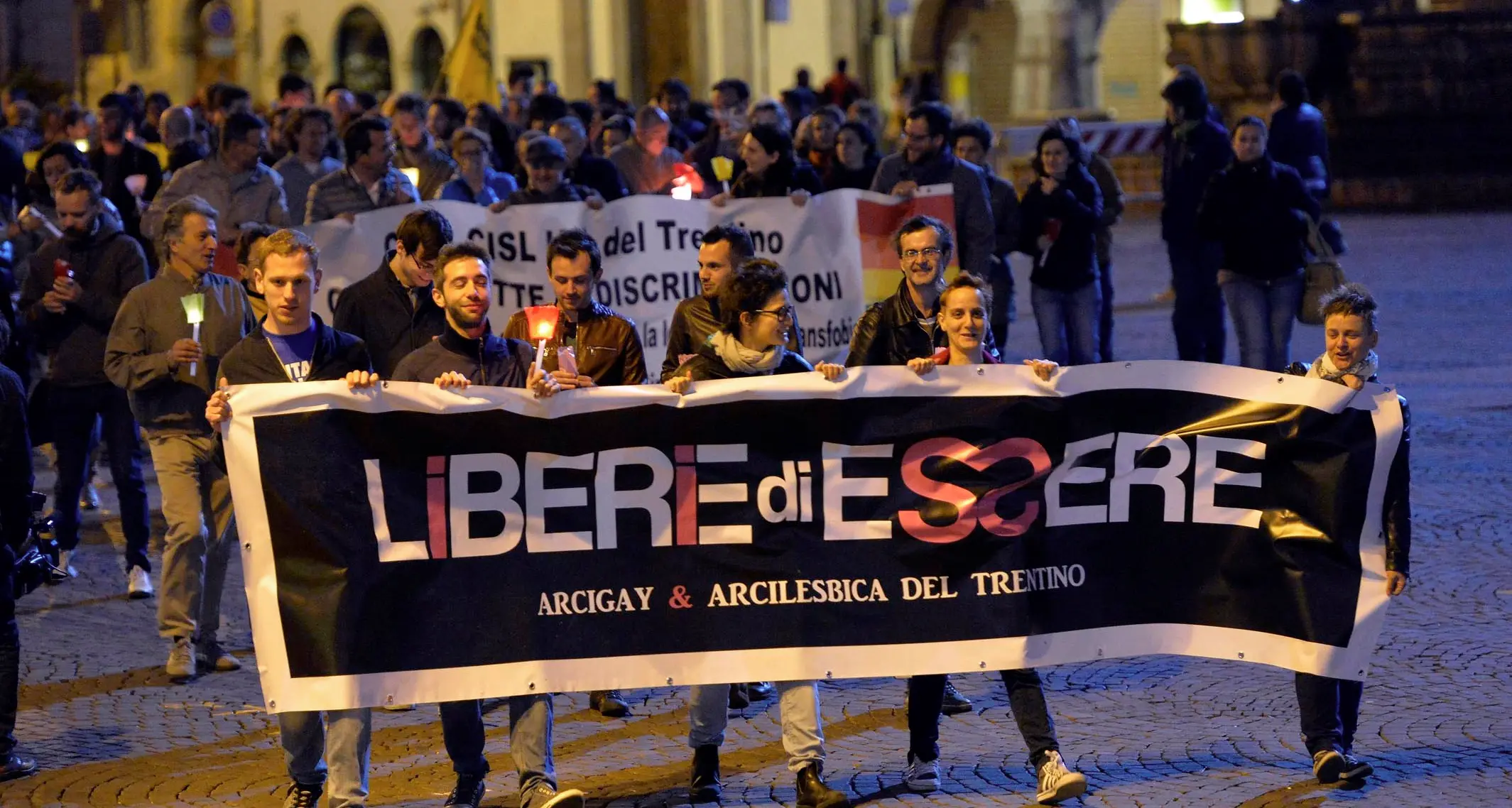 Ritirato il ddl provinciale contro l'omofobia La maggioranza voterà soltanto una mozione
