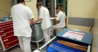 Lavoro, nel mondo servono più infermieri e ostetriche