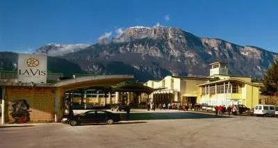 I soci della La Vis: «No al commissario»