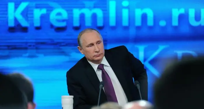 Crisi del rublo, Putin attacca la Nato
