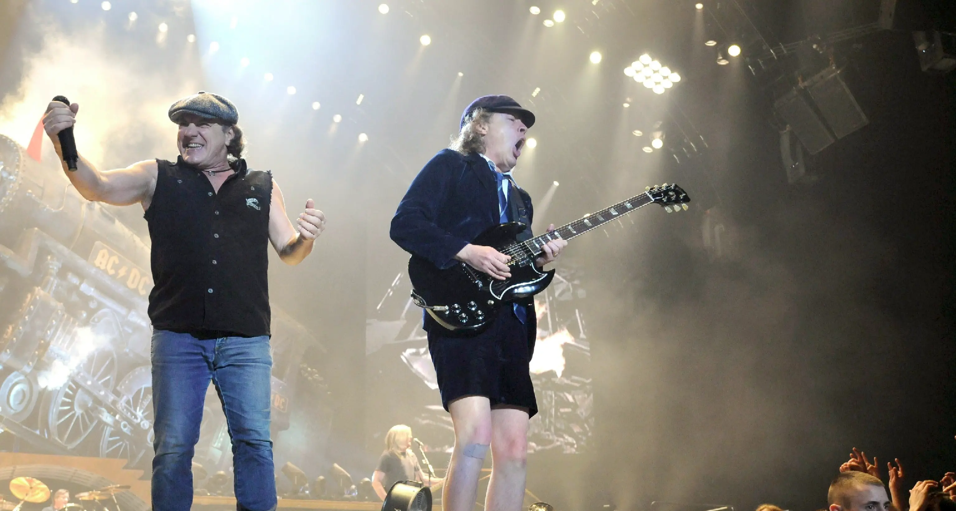 Gli AC/DC tornano in Italia: a Imola il 9 luglio 2015