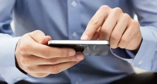 Abbonamenti via smartphone, attenzione alle finestre «nascoste»