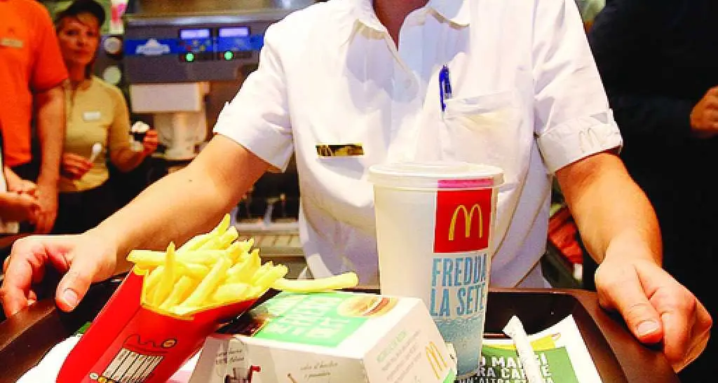 Vendite ancora in calo, McDonald's non piace più
