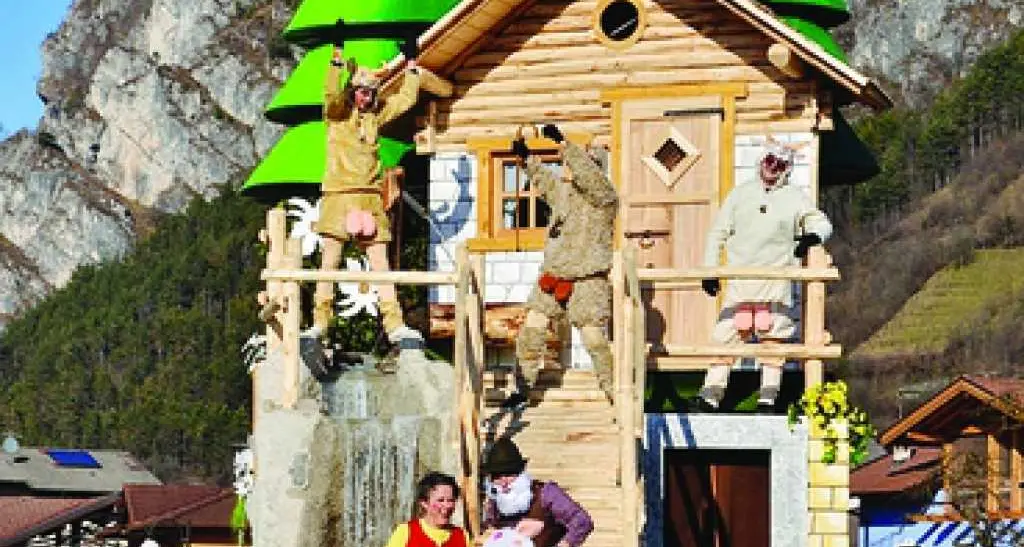 «Heidi» vince il Carnevale di Storo