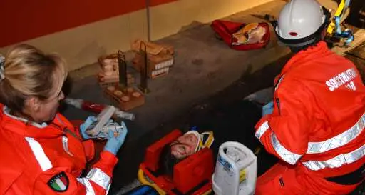 Incidente simulato a Bocenago, la spettacolare manovra