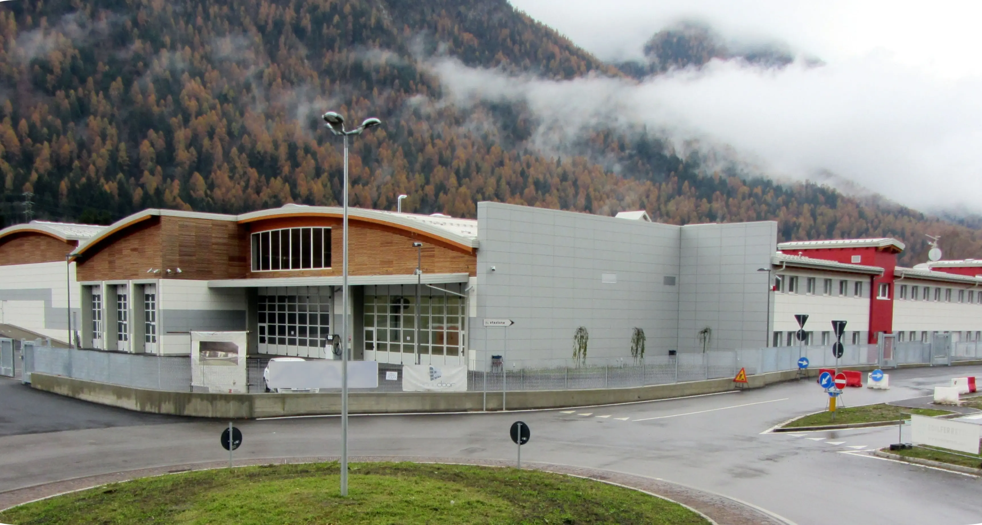 È pronta a Croviana la nuova rimessa per treni e autobus