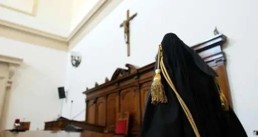 Operaio muore avvelenato, sospettata la moglie