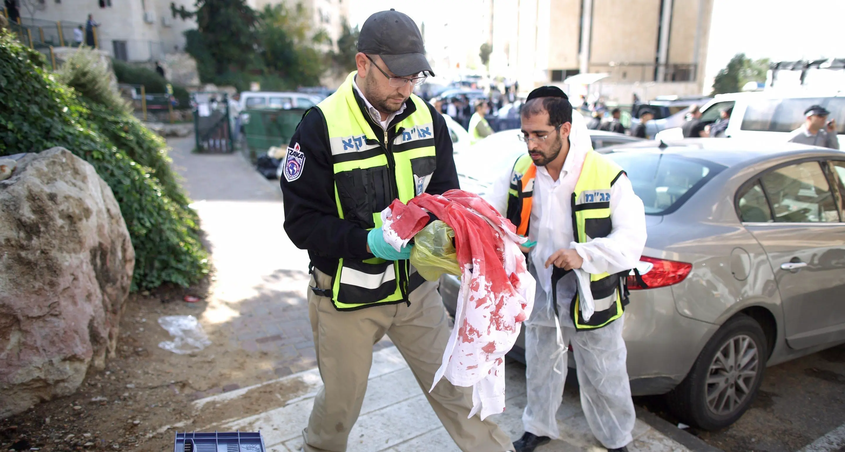 Attentato in una sinagoga a Gerusalemme: 4 morti