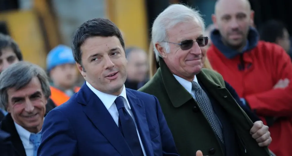 Renzi arriva a Parma, contestazioni e scontri