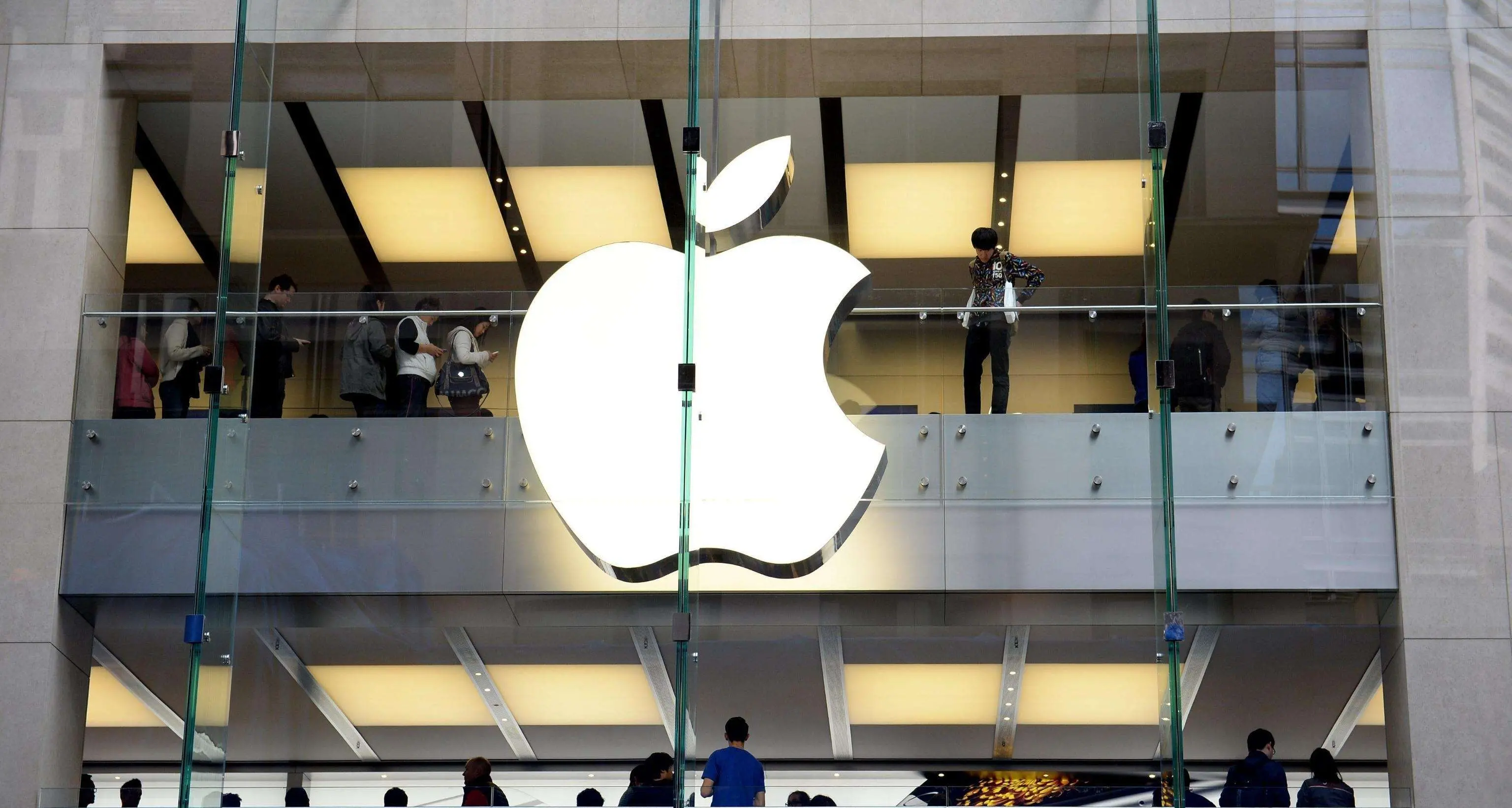 Apple da record: da sola vale più di Piazza Affari