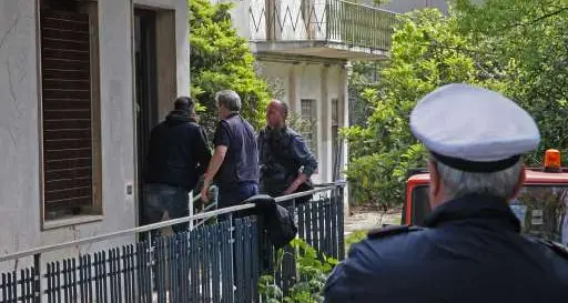 Casa occupata dagli anarchici sgomberata dalla polizia