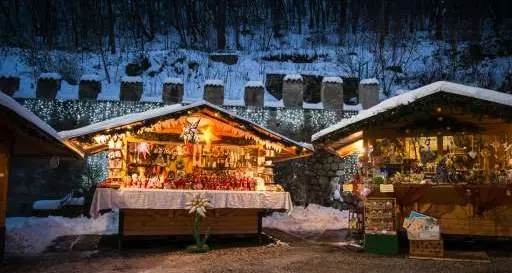 Mezzolombardo, si parte con il Mercatino