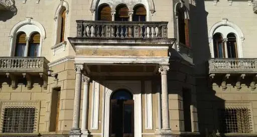 «Compriamo l'ex Villa Rosa È patrimonio storico»