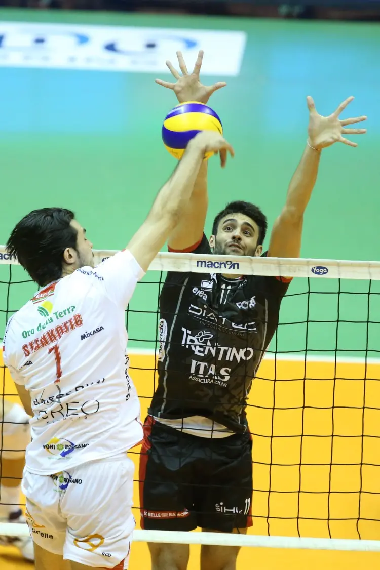Trento - Macerata, grande volley al PalaTrento
