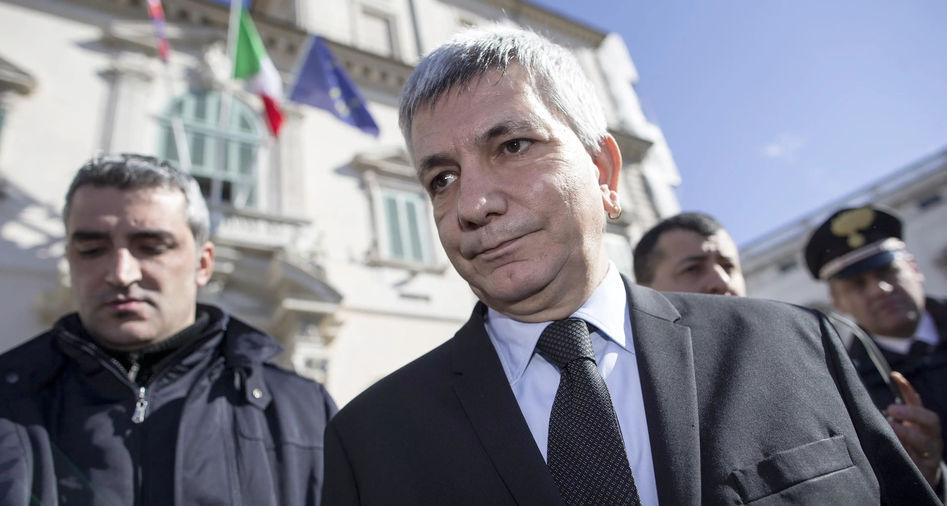 Scontro opposizioni-governo, Vendola e Brunetta al Quirinale