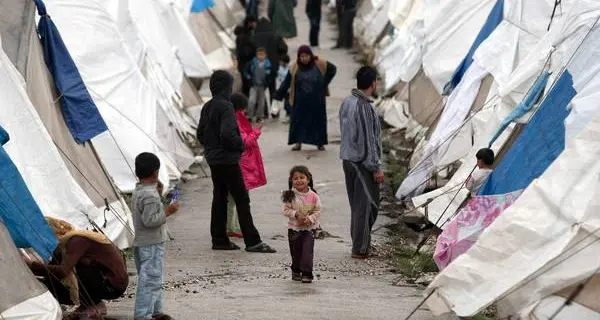 Profughi, la Ue decide le quote. Italia parzialmente «esonerata»