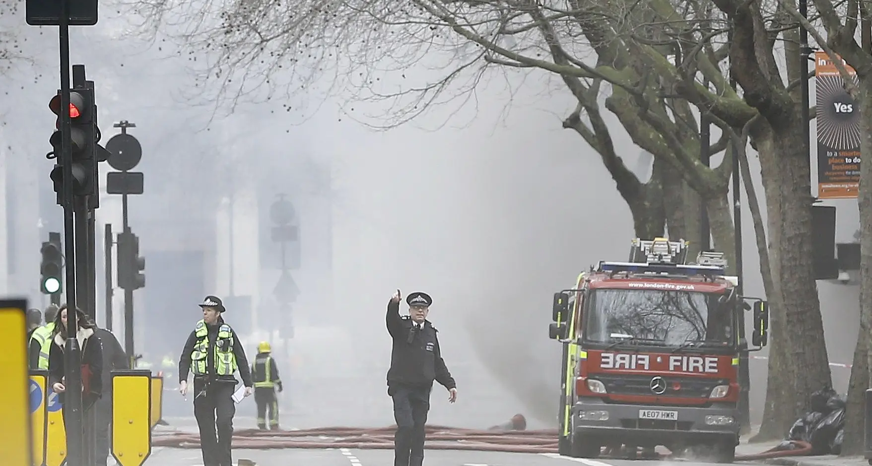 Dopo 36 ore spento l'incendio nel centro di Londra