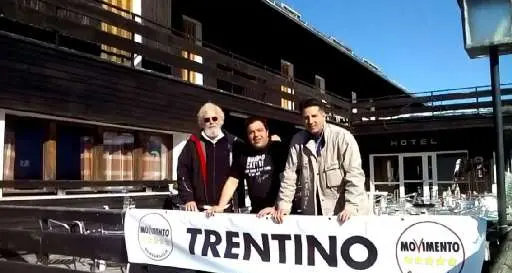 Cinque Stelle al Nevada, l'hotel attaccato da Salvini
