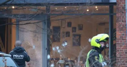 Copenaghen, esplosi 40 colpi durante convegno su Islam e libertà di parola
