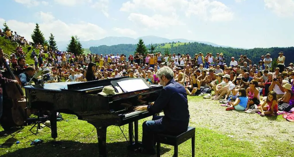 Suoni delle Dolomiti concerti dimezzati