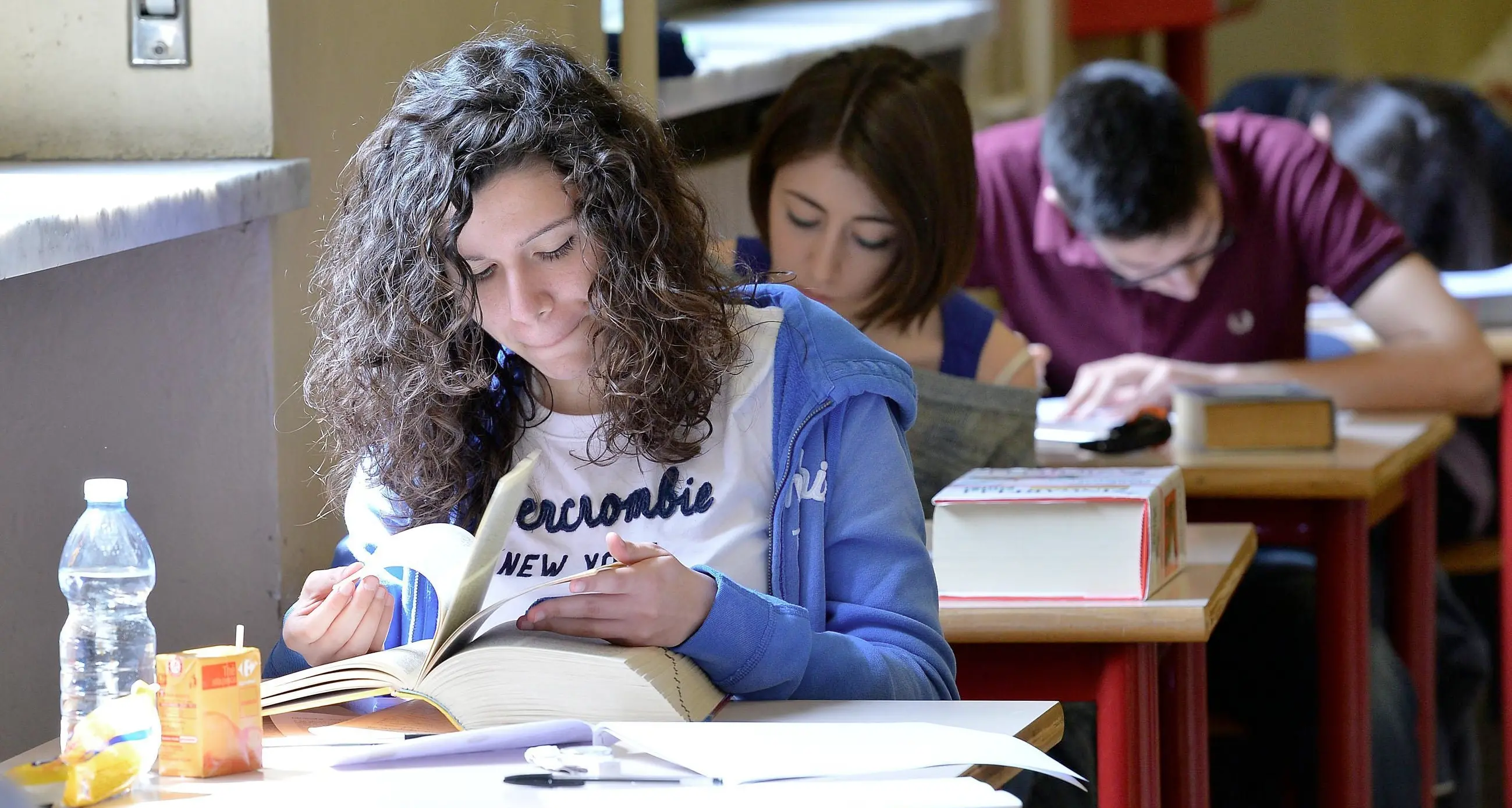 Scuola, confermate 180 mila assunzioni