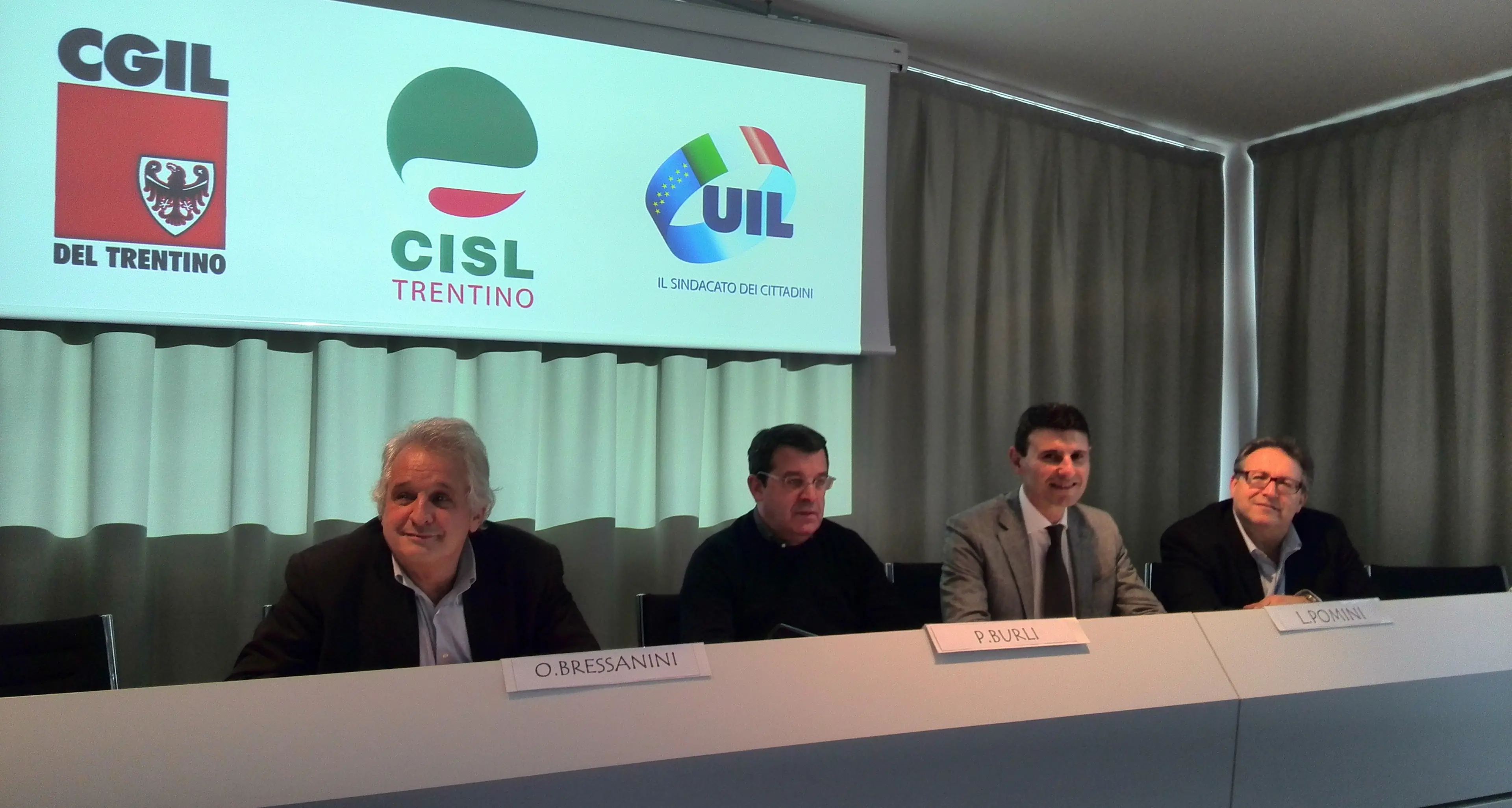 Vitalizi dei consiglieri, anche i sindacati dal giudice «Appoggiamo la Regione contro chi non vuole restituire»