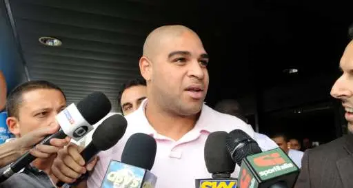 Adriano, 60mila dollari per un festino hot
