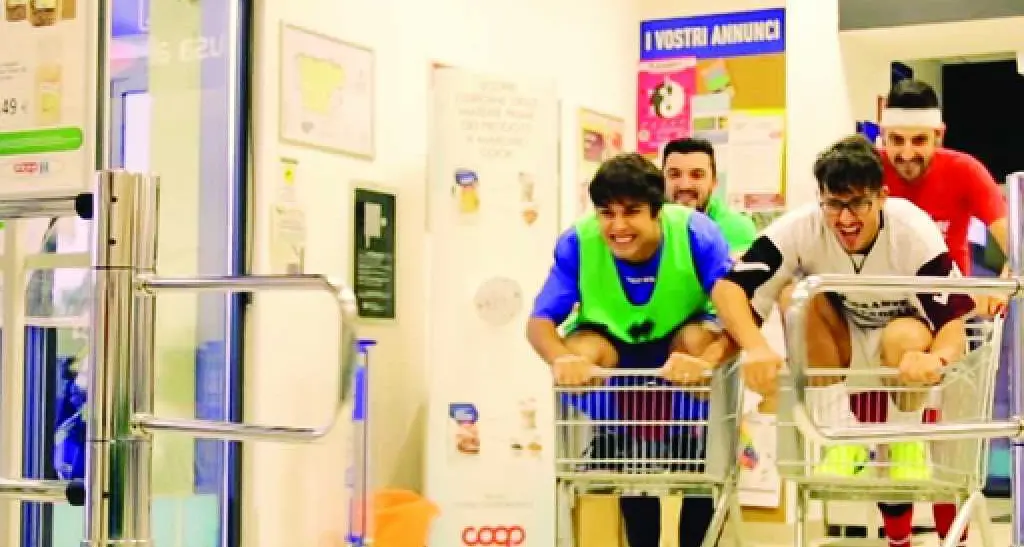 La svolta dei Poor Works: ecco il video di Autoscatto