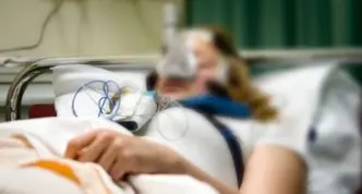 Gravissima per l'influenza donna di 36 anni, incinta