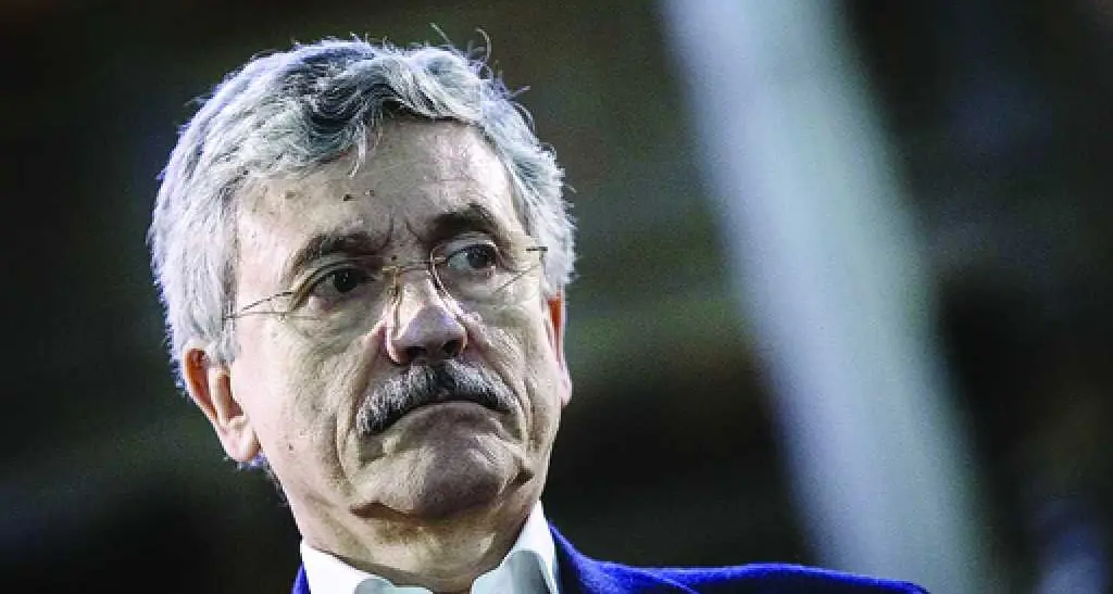 D'Alema stronca Renzi: «È solo un arrogante»