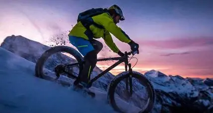 Bondone in notturna, non solo sci C'è anche chi ha scelto la bici