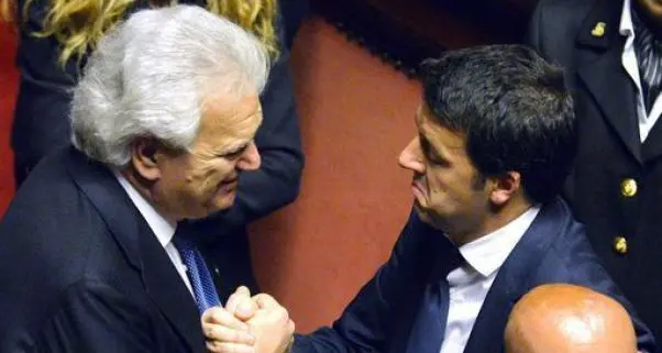 Fi in crisi: ora stop all'intesa con il Pd