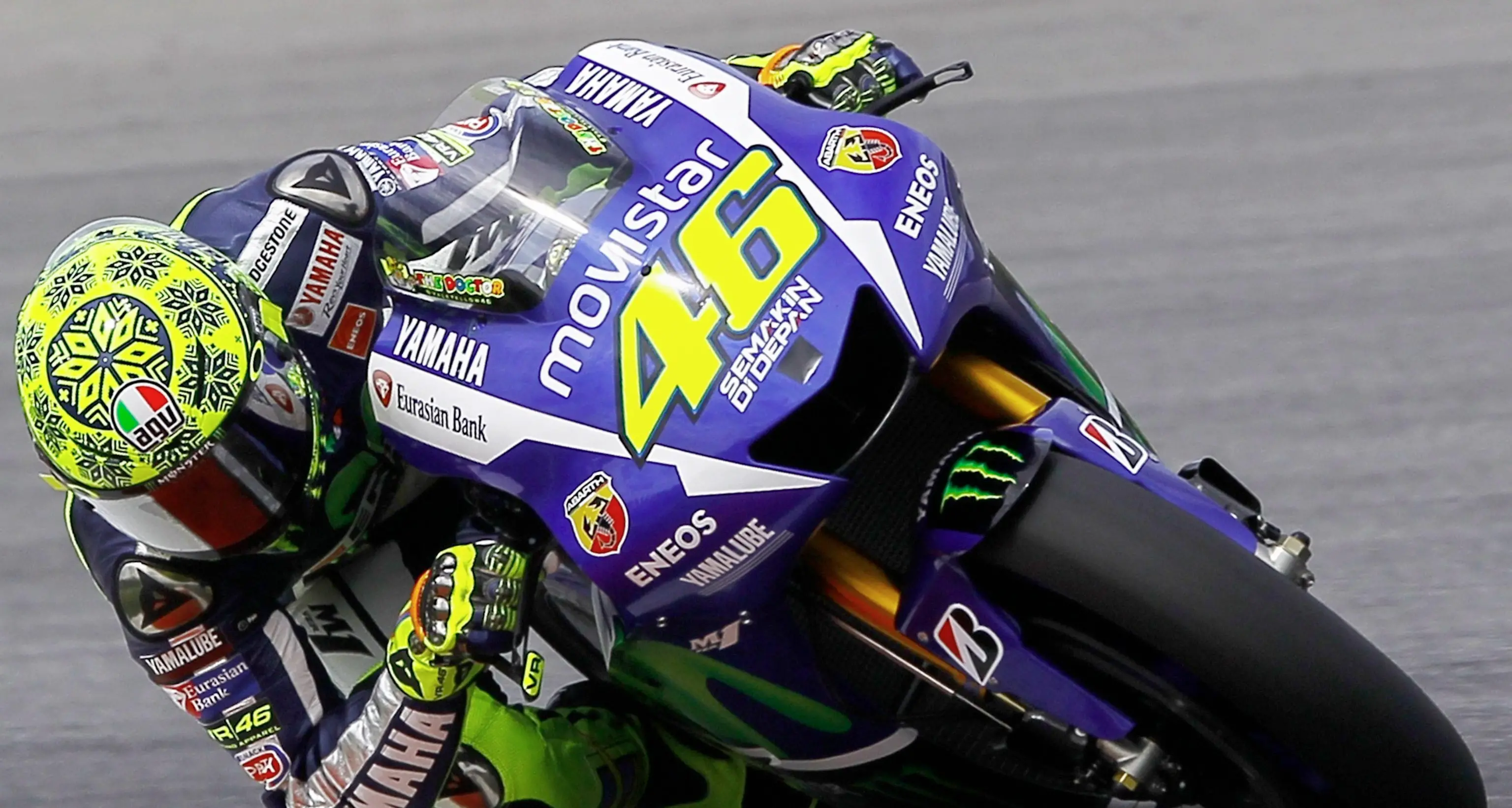 La MotoGp scalda i motori: Rossi e Marquez vicinissimi