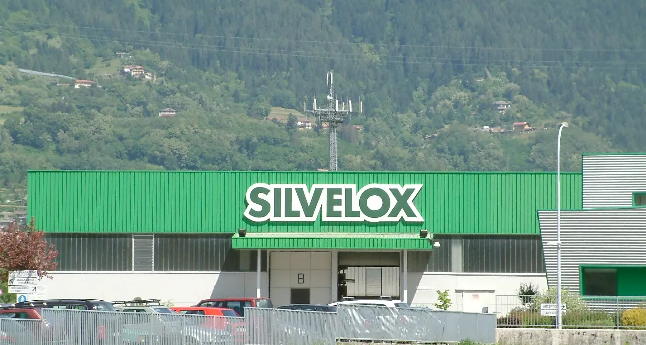 Silvelox, crisi pesante L'azienda ferma la produzione