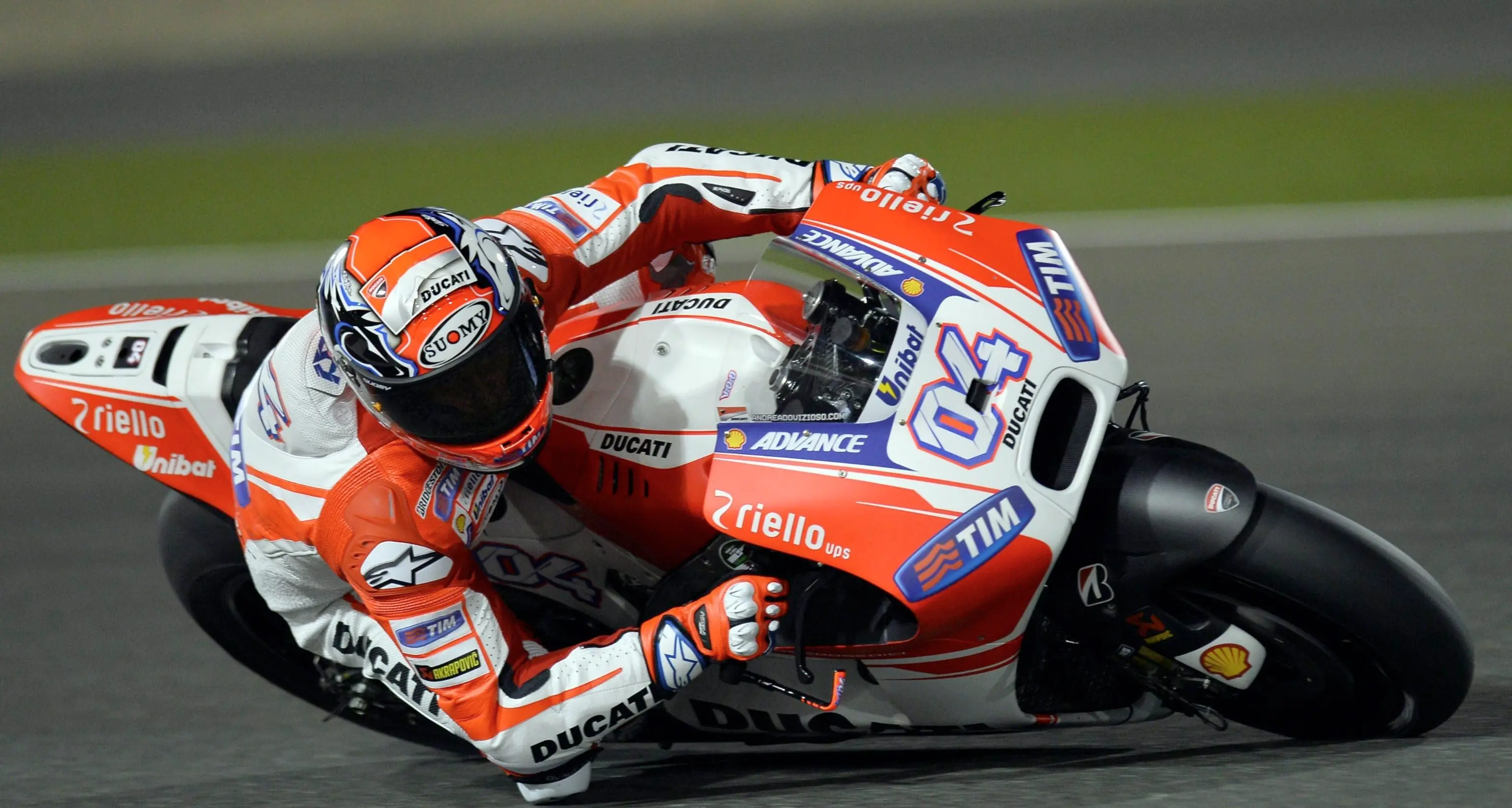Ducati da sogno: è pole! Dovizioso beffa le Honda