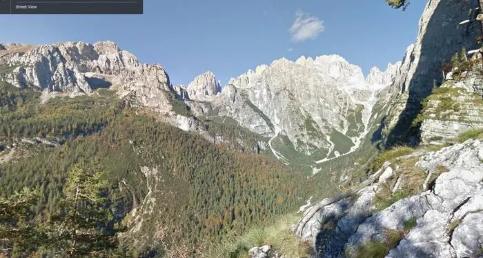 Google Street View scala le Dolomiti