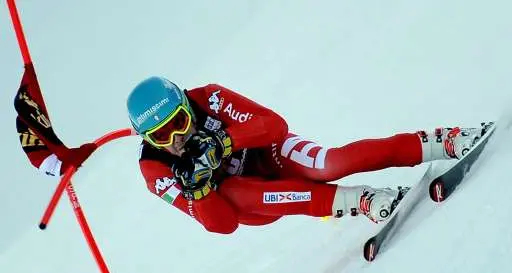 A Kitzbuehel cade anche Christof Innerhofer